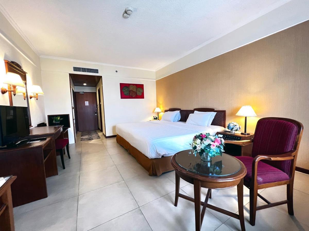 Hotel Mercure Chiang Mai Zewnętrze zdjęcie