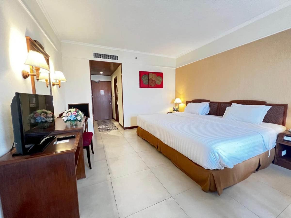 Hotel Mercure Chiang Mai Zewnętrze zdjęcie